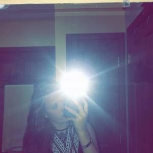 Meet your Posher, Alli